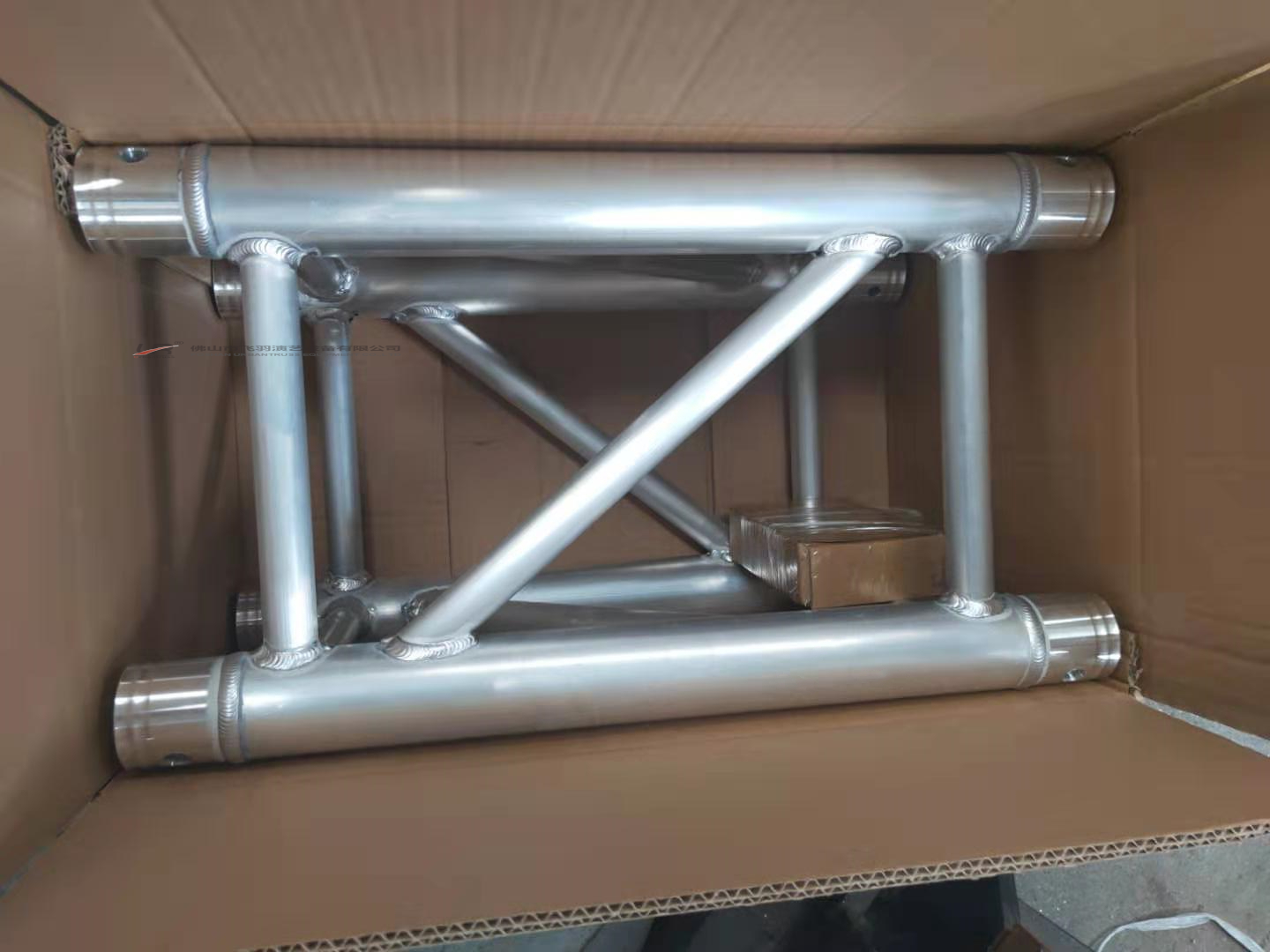 Heavy Square Truss UR-QDC290